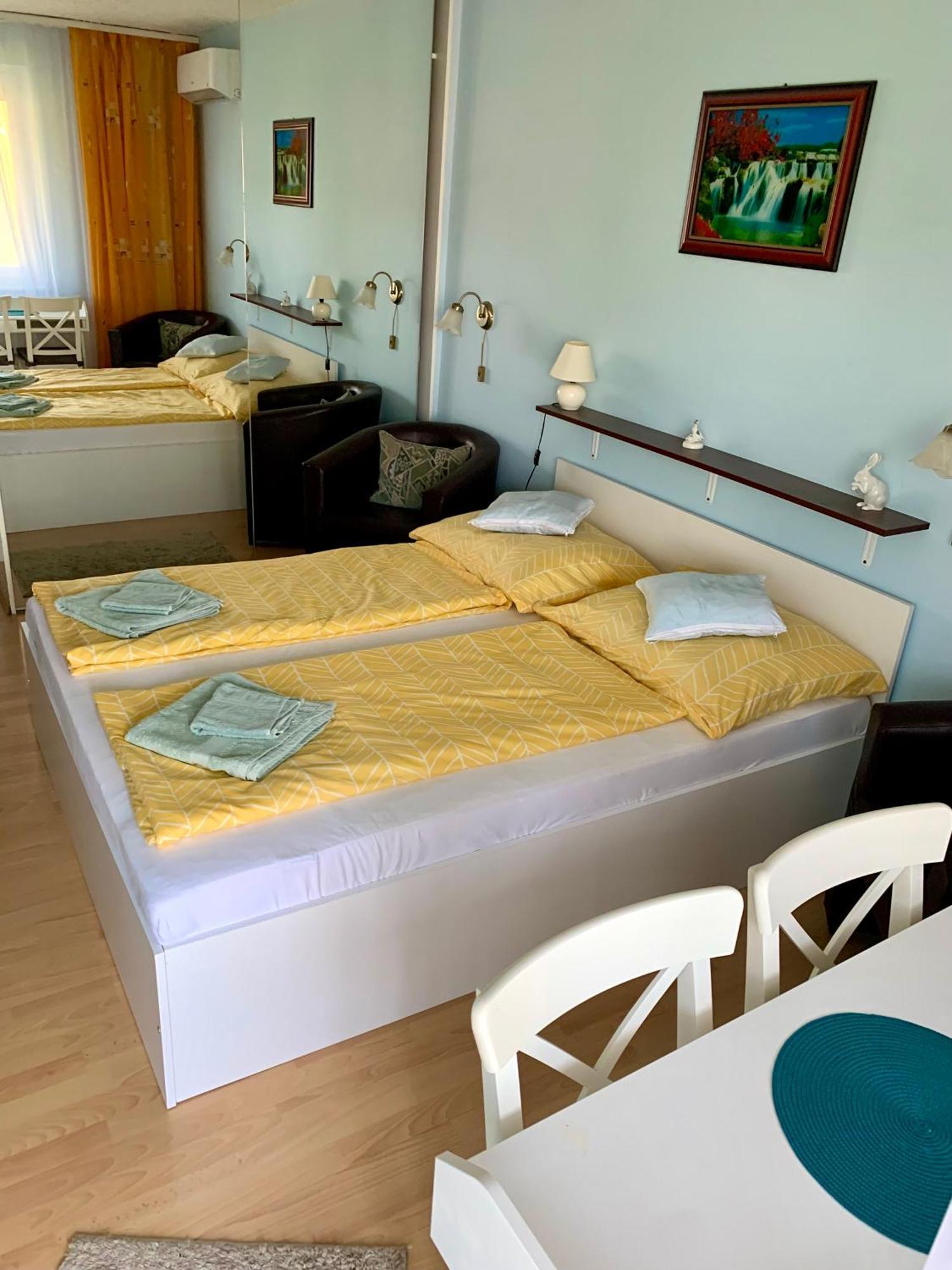 Aloe Apartman Sopron Exterior foto